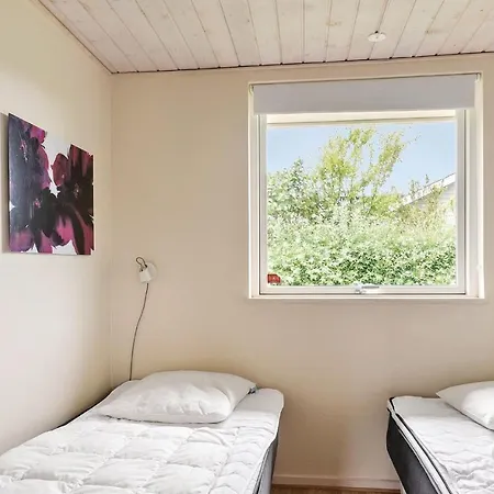 Three-bedroom Holiday In Haderslev